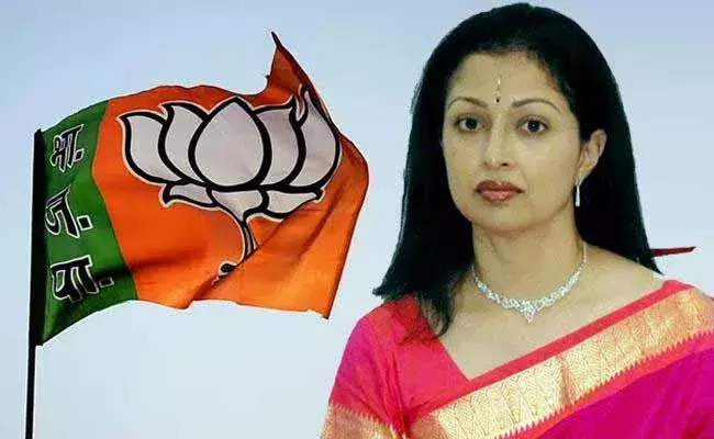 తమిళనాడు ఎన్నికలు : 20 సీట్లు... 30 మంది క్యాంపెయినర్లు..! తమిళనాడు ఎన్నికలు : 20 సీట్లు... 30 మంది క్యాంపెయినర్లు..!