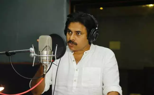 Pawan Kalyan Vakeel Saab : వకీల్ సాబ్ డబ్బింగ్ పూర్తి..! Pawan Kalyan Vakeel Saab : వకీల్ సాబ్ డబ్బింగ్ పూర్తి..!