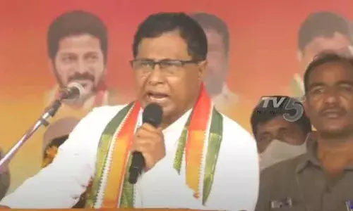 కాంగ్రెస్ తెలంగాణ ఇవ్వకపోతే ఇప్పుడున్న ఎమ్మెల్యేలంతా కనీసం సర్పంచ్గా కూడా గెలవలేరు : జానారెడ్డి కాంగ్రెస్ తెలంగాణ ఇవ్వకపోతే ఇప్పుడున్న ఎమ్మెల్యేలంతా కనీసం సర్పంచ్గా కూడా గెలవలేరు : జానారెడ్డి