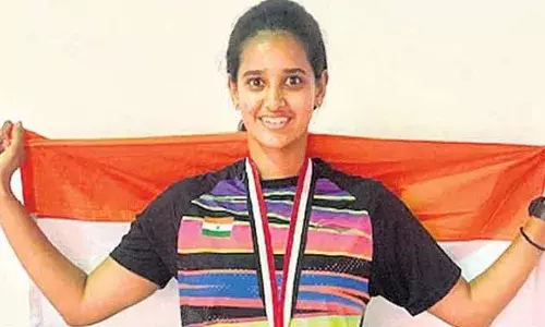 ప్రపంచ బ్యాడ్మింటన్ అసోసియేషన్ -2021లో...సెమీ ఫైనల్స్కు వెళ్లిన శ్రీకృష్ణ ప్రియ కుదరవల్లి..! ప్రపంచ బ్యాడ్మింటన్ అసోసియేషన్ -2021లో...సెమీ ఫైనల్స్కు వెళ్లిన శ్రీకృష్ణ ప్రియ కుదరవల్లి..!