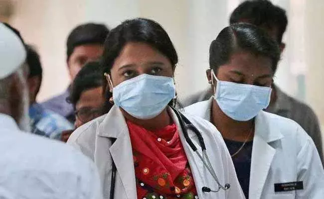 కరోనా విజృంభణతో తెలంగాణ సర్కార్ ఆంక్షలు.. మాస్క్ తప్పనిసరి..!