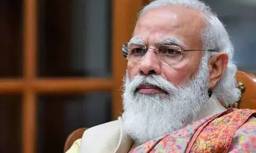 కరోనాపై ప్రధాని మోదీ ఉన్నతస్థాయి సమీక్ష ..!