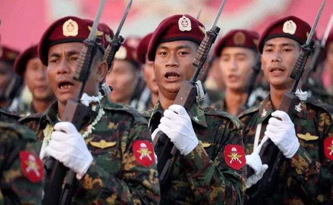 మయన్మార్లో మిలటరీ అరాచకాలు మయన్మార్లో మిలటరీ అరాచకాలు