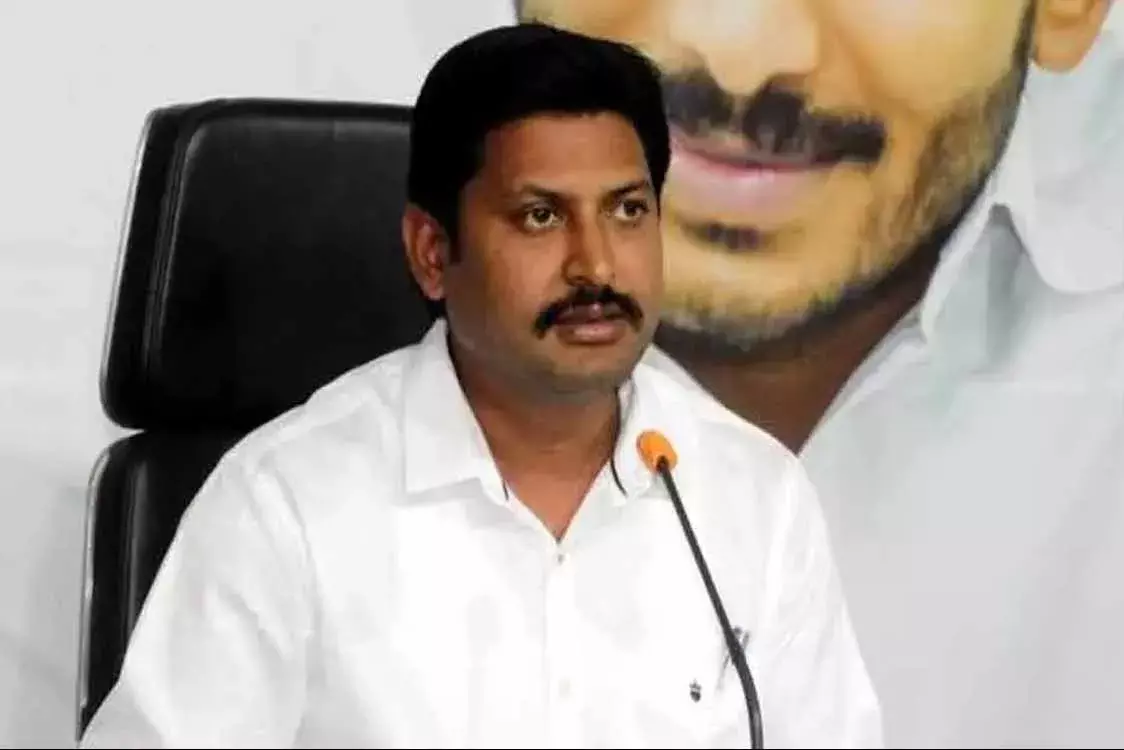 పారిశుద్ధ్య కార్మికుడిపై దెందులూరు వైసీపీ ఎమ్మెల్యే దాడి