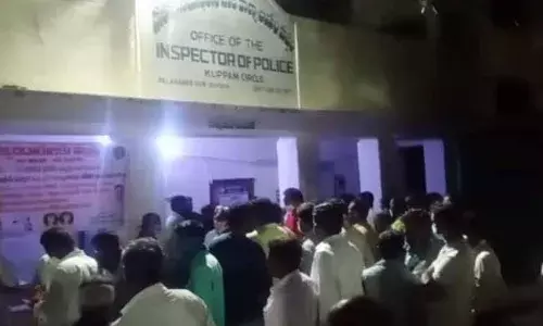 కుప్పంలో టీడీపీ నాయకులు అరెస్ట్..!