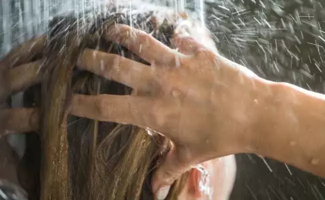 చాలా మంది బాత్రూమ్లో ప్రాణాలు విడిచి పెడుతున్నారు ఎందుకు ? చాలా మంది బాత్రూమ్లో ప్రాణాలు విడిచి పెడుతున్నారు ఎందుకు ?