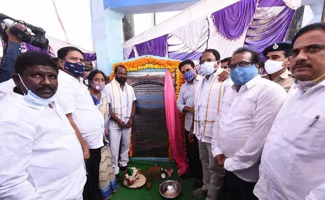 ఇంటింటికి మంచినీరు అందిస్తున్న ఘనత టీఆర్ఎస్ ప్రభుత్వానికే దక్కుతుంది : మంత్రి కేటీఆర్