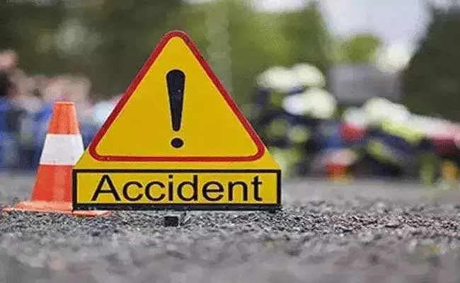 అప్పా జంక్షన్ సమీపంలోని ఔటర్‌ రింగ్‌ రోడ్డు వద్ద ఘోర రోడ్డు ప్రమాదం