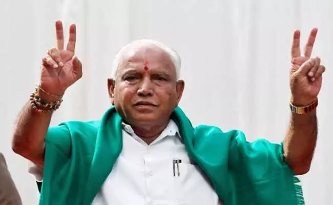 కర్ణాటక సీఎం యడియూరప్పకు మళ్లీ కరోనా పాజిటివ్ కర్ణాటక సీఎం యడియూరప్పకు మళ్లీ కరోనా పాజిటివ్