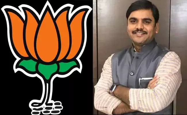 తిరుపతి ఉప ఎన్నికలో ప్రజాస్వామ్యం ఖూనీ అయింది : విష్ణువర్ధన్రెడ్డి తిరుపతి ఉప ఎన్నికలో ప్రజాస్వామ్యం ఖూనీ అయింది : విష్ణువర్ధన్రెడ్డి