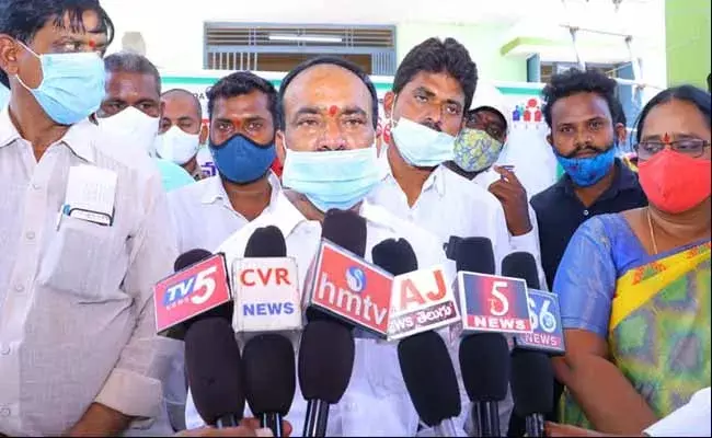 వరంగల్ అర్బన్ జిల్లాలో పర్యటించిన మంత్రి ఈటెల వరంగల్ అర్బన్ జిల్లాలో పర్యటించిన మంత్రి ఈటెల