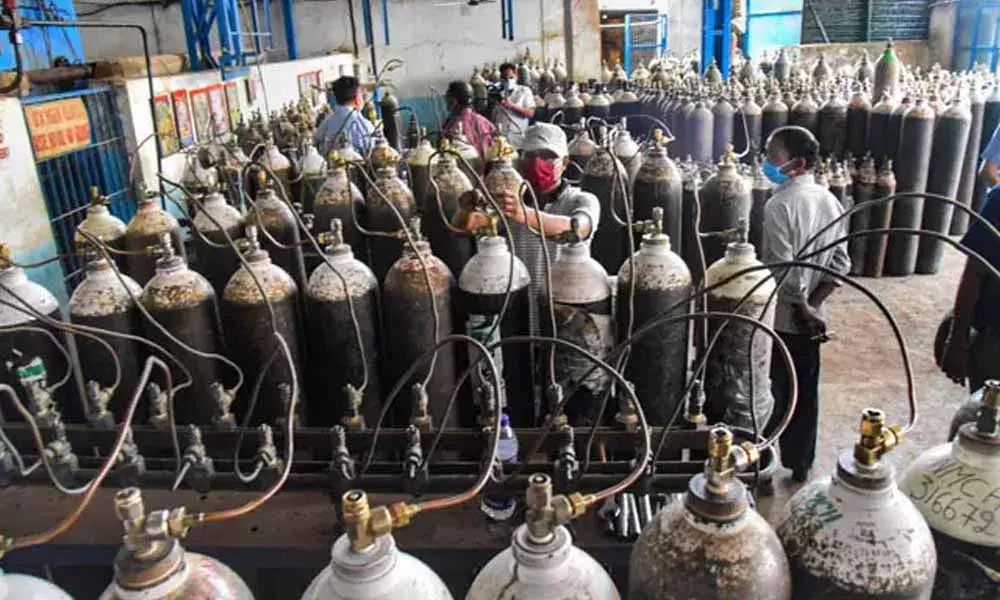 మన దేశంలో నేషనల్ ఎమర్జెన్సీ లాంటి పరిస్థితులున్నాయి : సుప్రీం కోర్టు