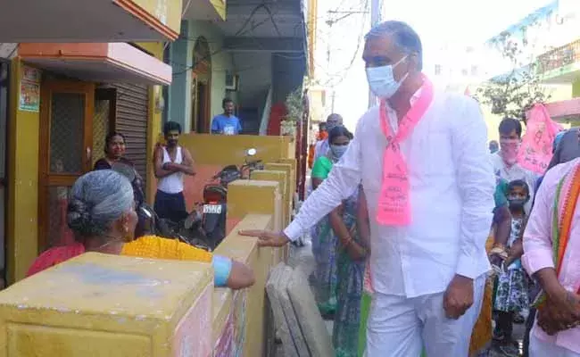 సిద్ధిపేట మున్సిపాల్టీలో జోరుగా ఎన్నికల ప్రచారం ..!