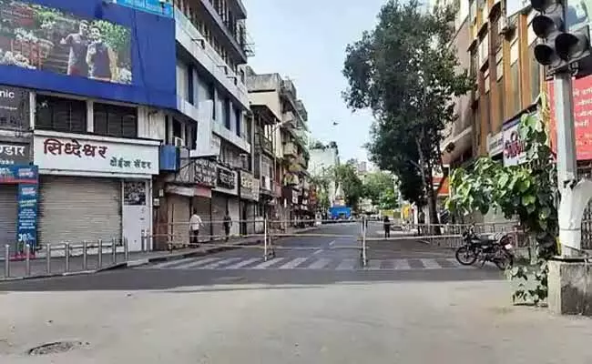 మినీ లాక్డౌన్లకు సిద్ధంగా ఉండాలంటూ కేంద్రం ఆదేశాలు..! మినీ లాక్డౌన్లకు సిద్ధంగా ఉండాలంటూ కేంద్రం ఆదేశాలు..!