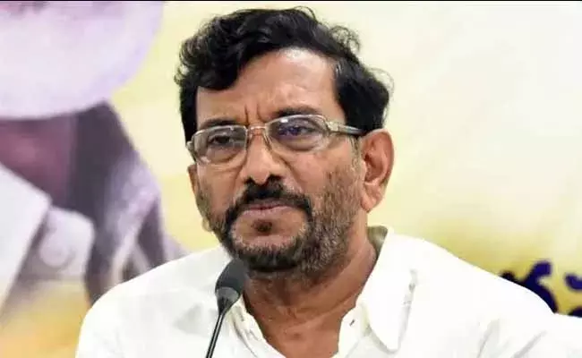 ఏపీలో ప్రజల ప్రాణాలు పోతున్నా ప్రభుత్వం పట్టించుకోవడం లేదు: సోమిరెడ్డి ఏపీలో ప్రజల ప్రాణాలు పోతున్నా ప్రభుత్వం పట్టించుకోవడం లేదు: సోమిరెడ్డి