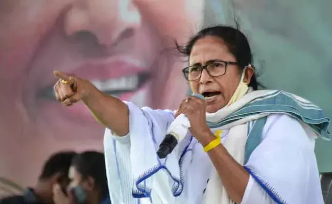 ఉత్కంఠపోరులో మమతా బెనర్జీ విజయం..!