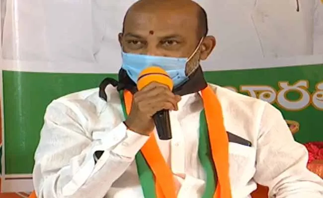 Bandi sanjay : నిజమైన ఉద్యమకారులు టీఆర్ఎస్లో లేరు : బండి సంజయ్ Bandi sanjay : నిజమైన ఉద్యమకారులు టీఆర్ఎస్లో లేరు : బండి సంజయ్