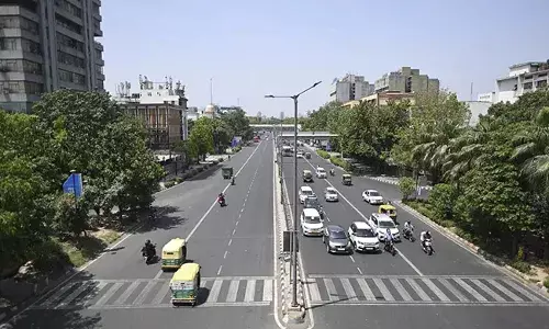 Delhi Lockdown : లాక్ డౌన్ ని మరోసారి పొడిగించిన ఢిల్లీ ప్రభుత్వం..! Delhi Lockdown : లాక్ డౌన్ ని మరోసారి పొడిగించిన ఢిల్లీ ప్రభుత్వం..!