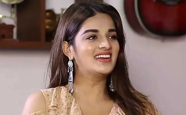 Nidhhi Agerwal : తమిళనాడు సీఎం రిలీఫ్ ఫండ్ కి లక్ష విరాళం అందించిన నిధి అగర్వాల్ Nidhhi Agerwal : తమిళనాడు సీఎం రిలీఫ్ ఫండ్ కి లక్ష విరాళం అందించిన నిధి అగర్వాల్
