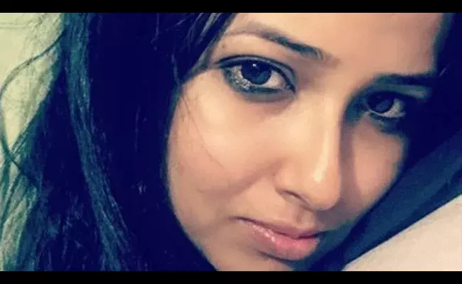 Dr Nabila Sadiq: కరోనాతో జామియా యూనివర్సిటీ ఫ్రొఫెసర్ మృతి