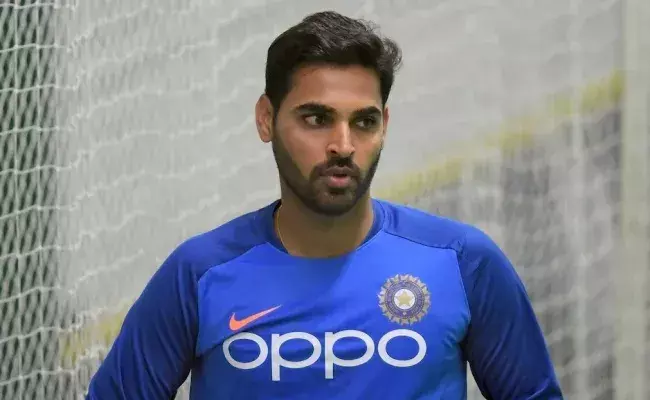 Bhuvneshwar Kumar : టీంఇండియా క్రికెటర్ భువనేశ్వర్ కుమార్ ఇంట విషాదం..! Bhuvneshwar Kumar : టీంఇండియా క్రికెటర్ భువనేశ్వర్ కుమార్ ఇంట విషాదం..!