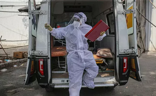 corona update: కరోనావైరస్ అప్డేట్స్: దేశంలో 2.57 లక్షల కొత్త కోవిడ్ కేసులు.. corona update: కరోనావైరస్ అప్డేట్స్: దేశంలో 2.57 లక్షల కొత్త కోవిడ్ కేసులు..