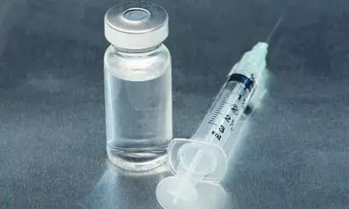 Covid Vaccine: స్టార్ హోటల్స్ లో వ్యాక్సినేషన్ వద్దు: కేంద్రం Covid Vaccine: స్టార్ హోటల్స్ లో వ్యాక్సినేషన్ వద్దు: కేంద్రం