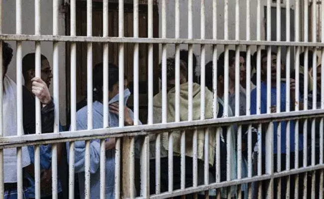 జైల్లోనే ఉంటాం.. ఇంటికి వెళ్లం: అధికారులకు లేఖ రాసిన ఖైదీలు