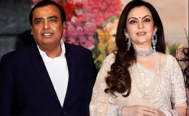 Reliance:మరణించిన కుటుంబాలకు అండగా రిలయన్స్ ఫ్యామిలీ.. Reliance:మరణించిన కుటుంబాలకు అండగా రిలయన్స్ ఫ్యామిలీ..