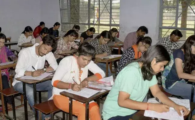 Eamcet 2021 : తెలంగాణలో ఎంసెట్ గడువు పెంపు...! Eamcet 2021 : తెలంగాణలో ఎంసెట్ గడువు పెంపు...!