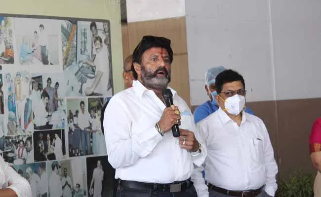 Nandamuri Balakrishna : యోగాను దైనందిన జీవనంలో ప్రతి ఒక్కరూ ఆచరించాలి Nandamuri Balakrishna : యోగాను దైనందిన జీవనంలో ప్రతి ఒక్కరూ ఆచరించాలి