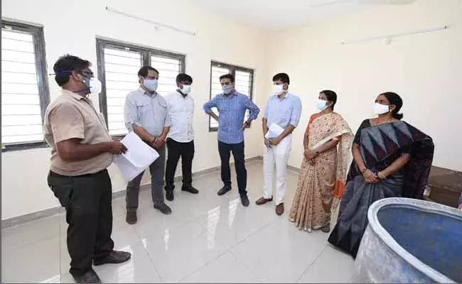 Minister KTR : రాజన్న సిరిసిల్ల జిల్లాలో మంత్రి కేటీఆర్ ఆకస్మిక పర్యటన