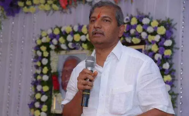 Vemulawada MLA : ఎమ్మెల్యే చెన్నమనేని రమేష్ పౌరసత్వ వివాదంపై హైకోర్టు విచారణ Vemulawada MLA : ఎమ్మెల్యే చెన్నమనేని రమేష్ పౌరసత్వ వివాదంపై హైకోర్టు విచారణ