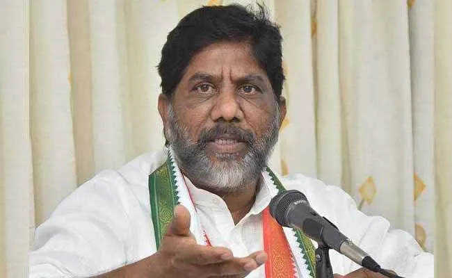 సీఎం కేసీఆర్, మంత్రులపై సీఎల్పీ నేత భట్టి విక్రమార్క విమర్శలు..! సీఎం కేసీఆర్, మంత్రులపై సీఎల్పీ నేత భట్టి విక్రమార్క విమర్శలు..!