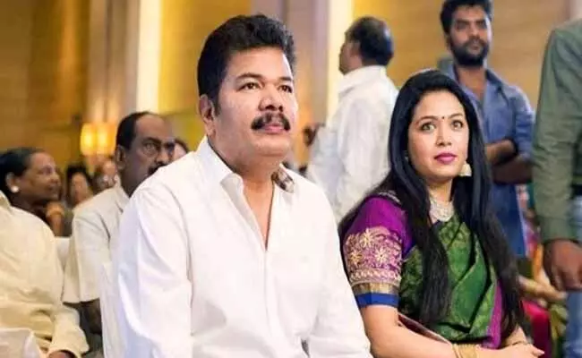 Director Shankar : క్రికెటర్ తో స్టార్ డైరెక్టర్ శంకర్ కూతురు పెళ్లి..! Director Shankar : క్రికెటర్ తో స్టార్ డైరెక్టర్ శంకర్ కూతురు పెళ్లి..!