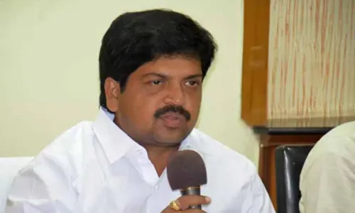 ఏపీని సీఎం జగన్ సర్వనాశనం చేయాలని కంకణం కట్టుకున్నారు: కొల్లు రవీంద్ర ఏపీని సీఎం జగన్ సర్వనాశనం చేయాలని కంకణం కట్టుకున్నారు: కొల్లు రవీంద్ర