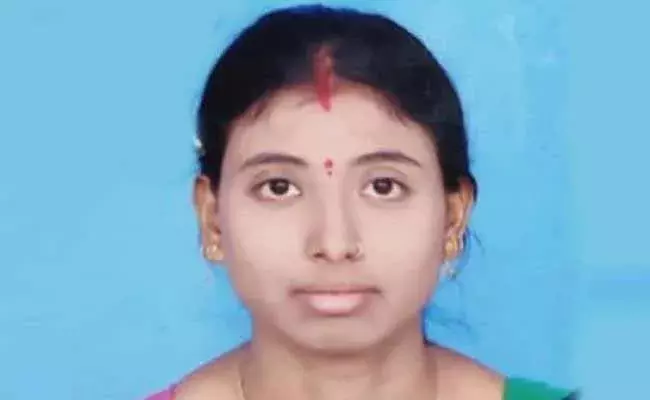 నా భార్య మిస్సింగ్.. నా భర్త కూడా మిస్సింగ్.. పోలీసులకి దిమ్మతిరిగే కంప్లైంట్ నా భార్య మిస్సింగ్.. నా భర్త కూడా మిస్సింగ్.. పోలీసులకి దిమ్మతిరిగే కంప్లైంట్