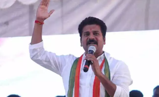 కేసీఆర్ అన్ని వర్గాలను మోసం చేశారు : రేవంత్ రెడ్డి కేసీఆర్ అన్ని వర్గాలను మోసం చేశారు : రేవంత్ రెడ్డి