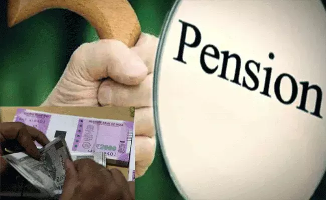 LIC Policy: ఎల్ఐసి కొత్త పాలసి.. ఒకేసారి పెట్టుబడి.. జీవితాంతం పెన్షన్.. LIC Policy: ఎల్ఐసి కొత్త పాలసి.. ఒకేసారి పెట్టుబడి.. జీవితాంతం పెన్షన్..