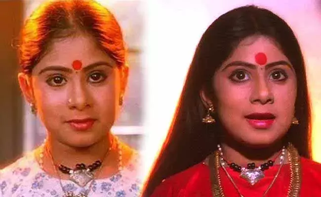 అమ్మోరు చైల్డ్ ఆర్టిస్ట్ ఇప్పుడెలా ఉంది, ఇప్పుడు ఏం చేస్తుందో తెలుసా? అమ్మోరు చైల్డ్ ఆర్టిస్ట్ ఇప్పుడెలా ఉంది, ఇప్పుడు ఏం చేస్తుందో తెలుసా?