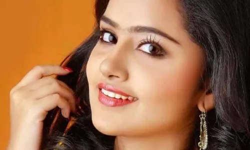 ఆ వ్యక్తిని ఎంతో ఇష్టపడ్డాను. కానీ బ్రేకప్ అయింది : అనుపమ ఆ వ్యక్తిని ఎంతో ఇష్టపడ్డాను. కానీ బ్రేకప్ అయింది : అనుపమ