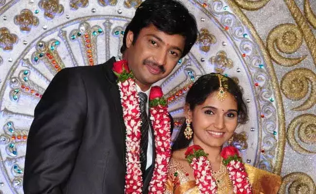 ఆర్యన్ రాజేష్ వైఫ్ సుభాషిణి గురించి ఈ విషయాలు మీకు తెలుసా?