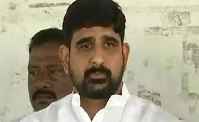 కాంగ్రెస్ పార్టీకి కౌశిక్రెడ్డి రాజీనామా..! కాంగ్రెస్ పార్టీకి కౌశిక్రెడ్డి రాజీనామా..!