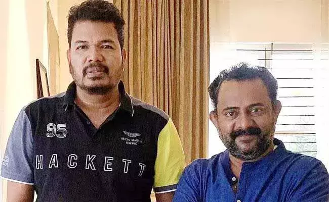 ఓ ఫోటో దిగితే చాలు అనుకున్నాను .. కానీ ఇప్పుడు ఏకంగా.. ! ఓ ఫోటో దిగితే చాలు అనుకున్నాను .. కానీ ఇప్పుడు ఏకంగా.. !