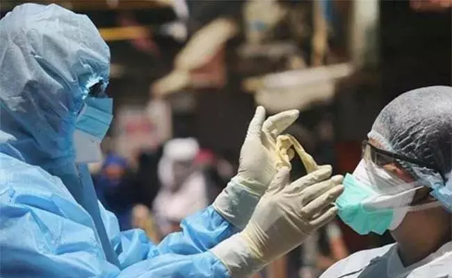 దేశంలో కొవిడ్ సోకిన తొలివ్యక్తికి రీ-ఇన్ఫెక్షన్..! దేశంలో కొవిడ్ సోకిన తొలివ్యక్తికి రీ-ఇన్ఫెక్షన్..!