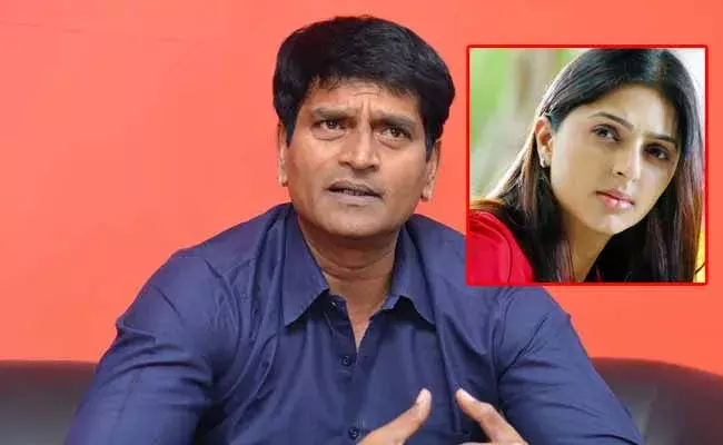 భూమిక అలా చేయడం వల్ల నలబై రోజులు బయటకి కూడా రాలేకపోయాను : రవిబాబు భూమిక అలా చేయడం వల్ల నలబై రోజులు బయటకి కూడా రాలేకపోయాను : రవిబాబు