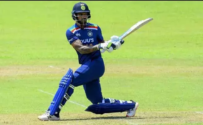 కాసేపట్లో భారత్-శ్రీలంక మధ్య తొలి వన్డే..!