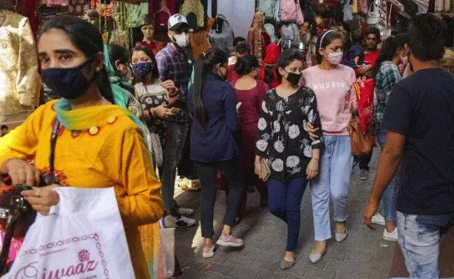 Corona Update: గడిచిన 24 గంటల్లో కోవిడ్ కొత్త కేసులు, మరణాలు.. Corona Update: గడిచిన 24 గంటల్లో కోవిడ్ కొత్త కేసులు, మరణాలు..