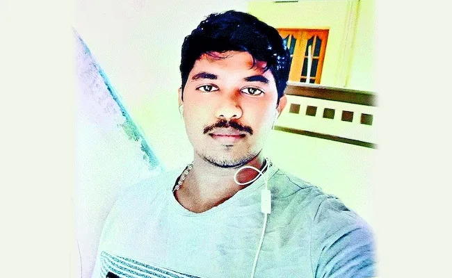 ఫేస్‌బుక్ ప్రేమ.. ఆమె ప్రేమించట్లేదని అతడు..