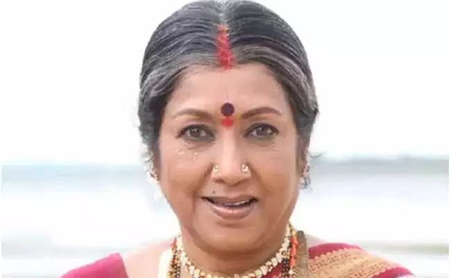 Actress Jayanthi : ప్రముఖ సినీనటి జయంతి కన్నుమూత